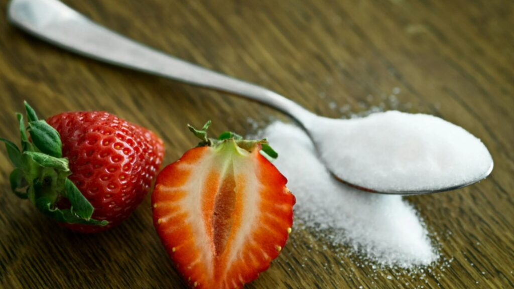 How Much Sugar Is In A Strawberry